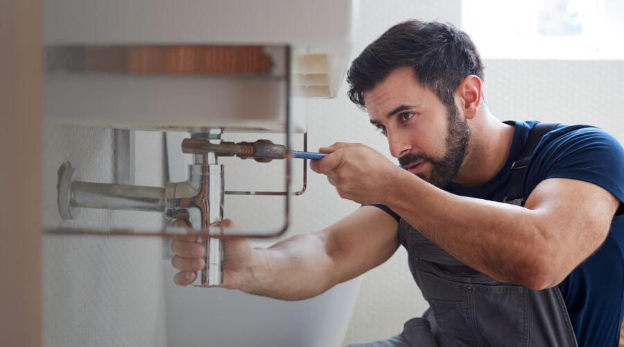 Professional sink repair services in Green Camp, OH